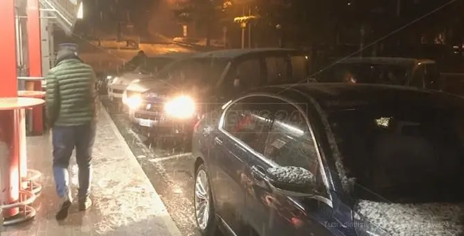 Neve sull’A2 tra Falerna e Rogliano, rallentamenti e disagi (VIDEO)