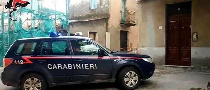 Oppido, uccide il marito con una roncola nel sonno: arrestata (VIDEO)