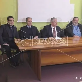 Provincia di Crotone, niente dimissioni: si va avanti