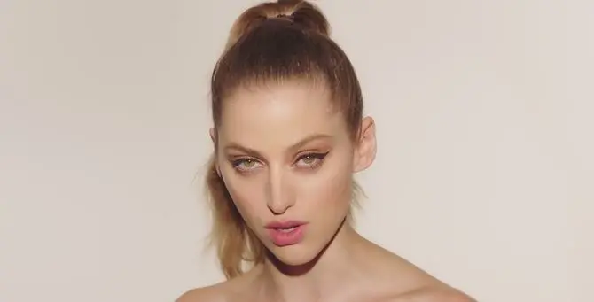 Una “Bambola” calabrese incanta radio e web, ecco Betta Lemme (VIDEO)