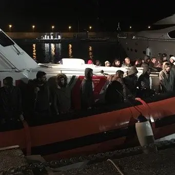 Ottanta migranti sono sbarcati a Roccella Jonica (VIDEO)