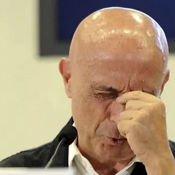 Il giorno della debacle del Pd, fuori anche Minniti dall'uninominale