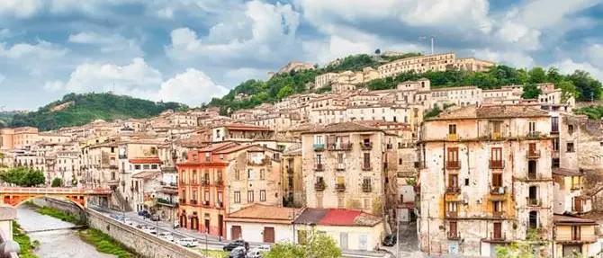 Cosenza, boom di turisti certificati dall'Istat