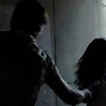 Tenta di strangolare la fidanzata: arrestato 28enne a Catanzaro
