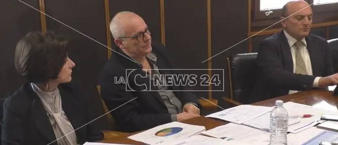 Crotone, presentato il piano di rientro idrico da Comune e Congesi