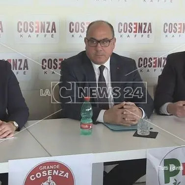 Cosenza, Marini Serra: «Vi spiego perché il Psc è nullo» (VIDEO)