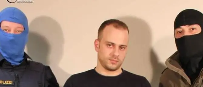 'Ndrangheta, il latitante Vincenzo Militano estradato in Italia