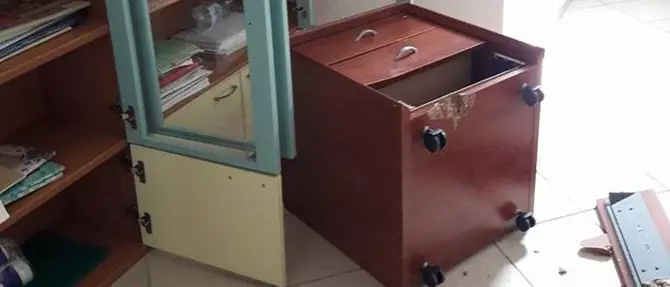 Isola Capo Rizzuto, furto di materiale didattico in uso ai bambini dislessici