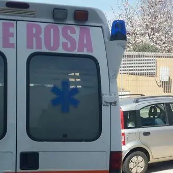 Catanzaro, Pugliese: protesta per aree disabili occupate da ambulanze e viene aggredito