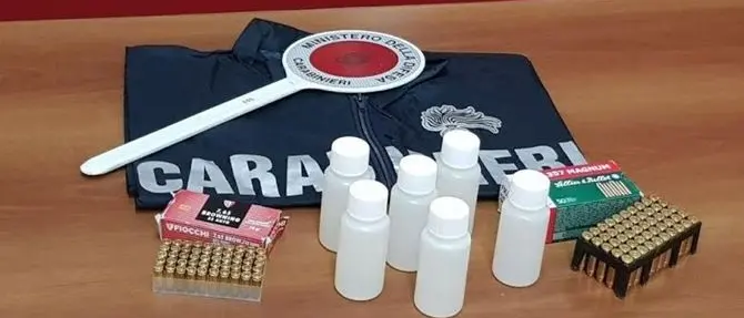 Perquisizioni nel centro storico di Crotone: due arresti