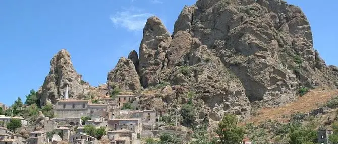 “Adotta il greco della Calabria”, sos per salvare una lingua in estinzione