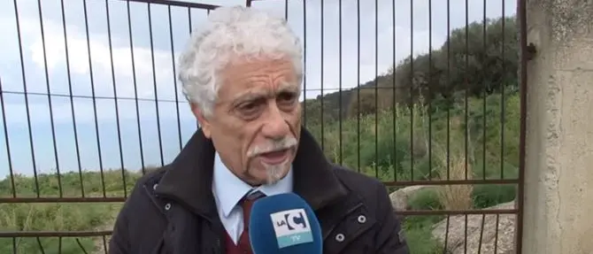 Quelle morti sospette e la discarica che fa paura, a Nicotera un incubo lungo 30 anni