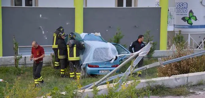 Incidente stradale a Crotone, muore donna di 57 anni