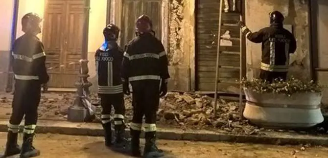 Maltempo, crolla abitazione a Brancaleone