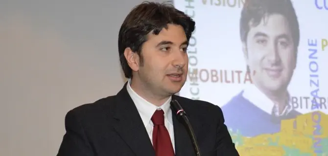 Vibo, riduzione portata idrica, Lo Schiavo (Pd): 'Il consiglio comunale lavori per riportare la gestione in mano pubblica'