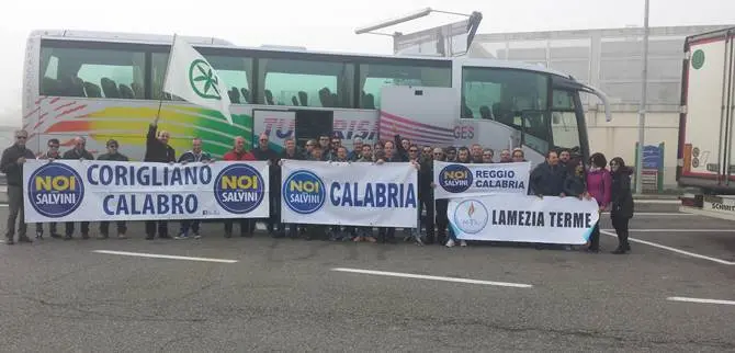 A Bologna i calabresi di ‘Noi con salvini’