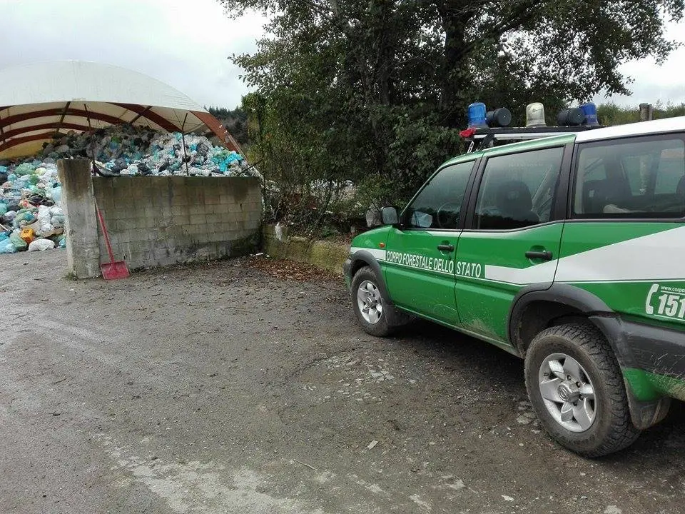 30 tirocinanti occupano il parco delle Serre