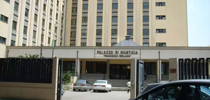 Appalto per la realizzazione del Tribunale di Catanzaro, sequestro annullato per Gatto