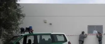 Reggio: sequestrato complesso edilizio abusivo, otto indagati