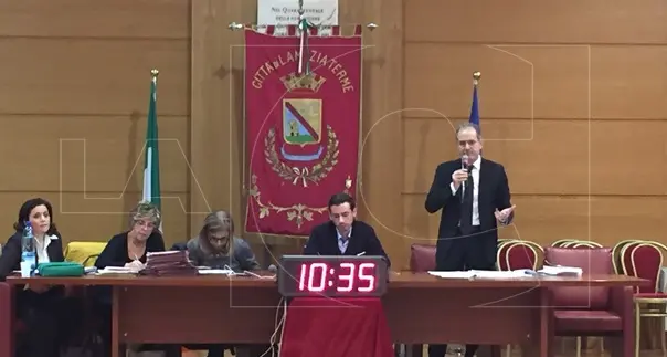 Lamezia, approvato in consiglio l'assestamento di bilancio