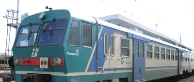 Reggio: aggredisce controllore del treno, arrestato 42enne