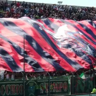 Crotone ancora in vetta grazie a Budimir HIGHLIGHTS