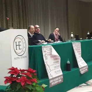 Guccione e Sculco chiedono di cambiare passo