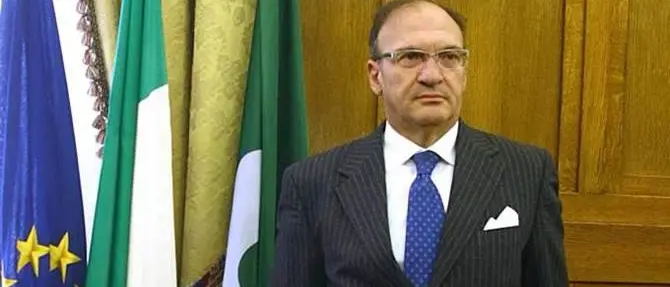 Si è insediato il nuovo Prefetto di Vibo Valentia, è Carmelo Casabona