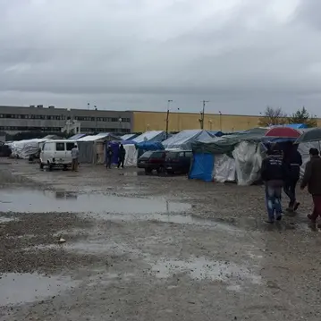 Tra gli immigrati di Rosarno, tra degrado e vergogna