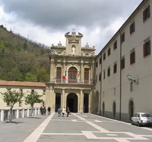 'Buco' al Santuario di Paola, la difesa dei frati | VIDEO