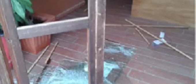 Vibo, extracomunitari protestano e distruggono un albergo. Quattro arresti