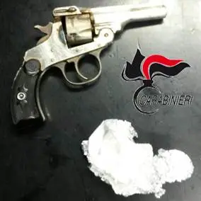 Armi e droga, un arresto nel reggino