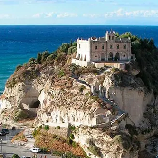 Tropea tra le spiagge più belle d’Italia - VIDEO