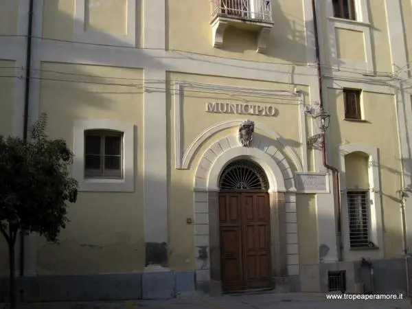 Tropea, rottura tra il sindaco e il suo vice