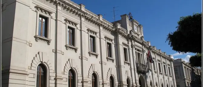 Reggio: la Regione Calabria paga i lavoratori della Multiservizi