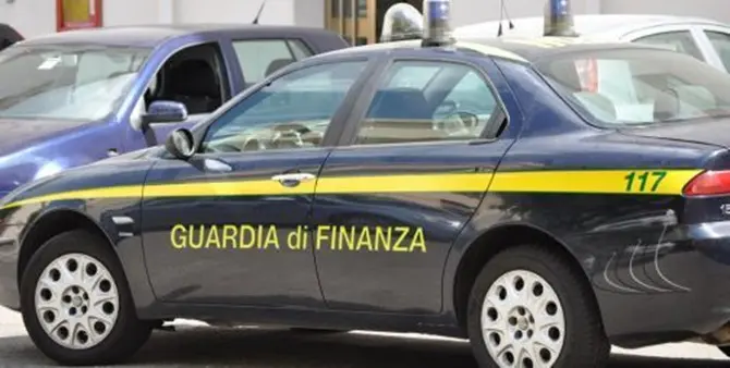 Studio dentistico abusivo scoperto dalla Guardia di Finanza nel Reggino
