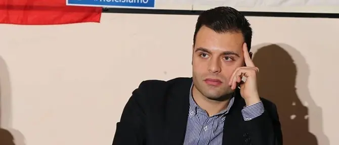 Caso Cosenza, Verta sfida De Rose: 'Berlusconi prenda provvedimenti'