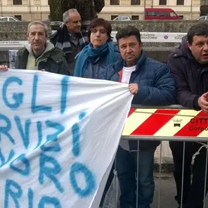 Lavoratori della Provincia di Vibo ricevuti da Delrio