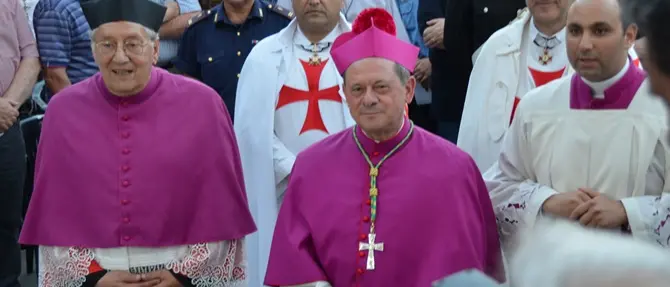 La chiesetta ristrutturata con i soldi della 'ndrangheta, parla Monsignor Oliva