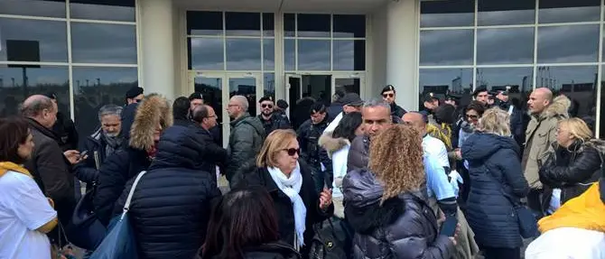 Dipendenti della provincia di Vibo e Crotone in prefettura a Catanzaro