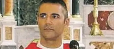 Sacerdote muore in chiesa prima di iniziare la messa