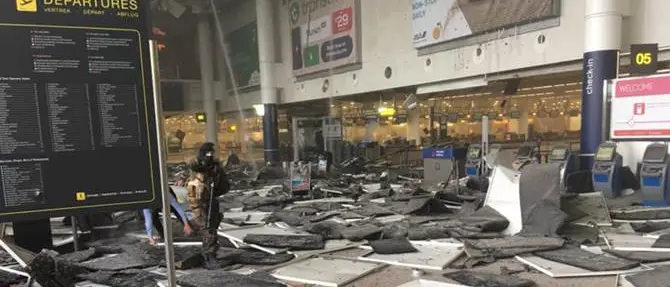 Attentati a Bruxelles, delegazione reggina : 'Siamo barricati in albergo' - VIDEO