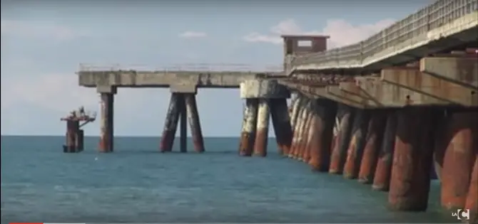 Reportage - L'ecomostro del Golfo