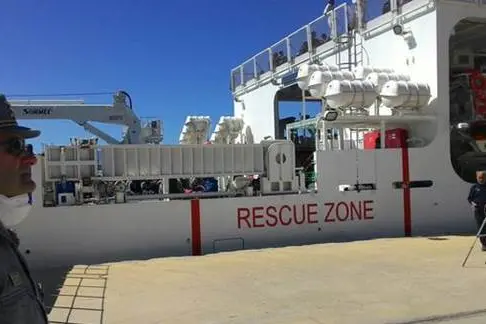 Migranti nel porto di Reggio Calabria , ANSA