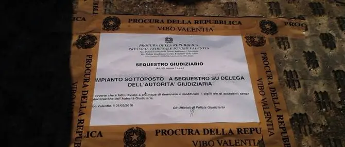 Vibo: voragine in centro, la Finanza sequestra la rete fognaria - VIDEO