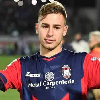 Serie B: il Crotone sbanca anche Terni. Sconfitta per il Cagliari