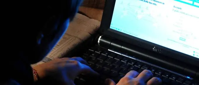 'Operazione Piscatores': rubavano i codici dei correntisti, 27 arresti -VIDEO