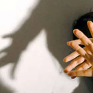Violenza sessuale e tentata concussione: un arresto nel reggino