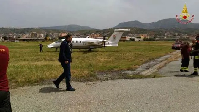 Reggio: jet esce fuori pista, illesi i passeggeri