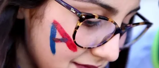 Reportage - Ma il cielo è sempre più blu